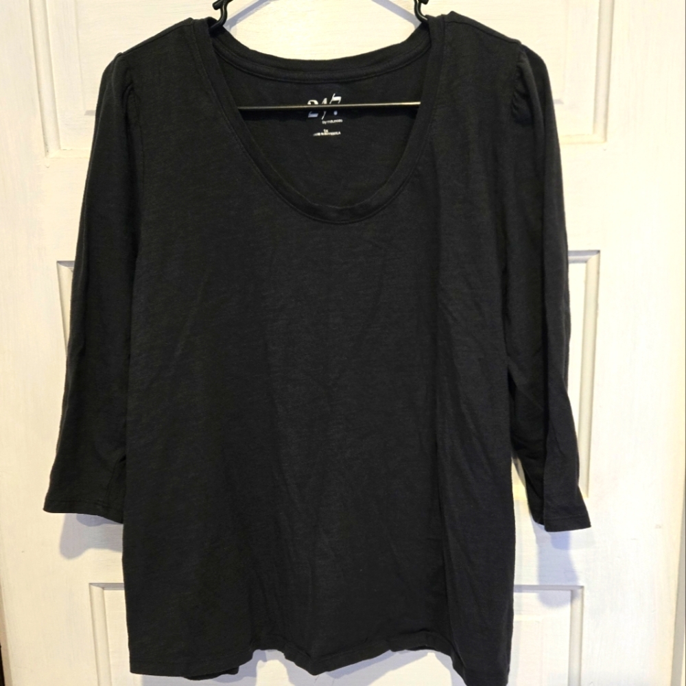 Grey 1x top by Maurice's